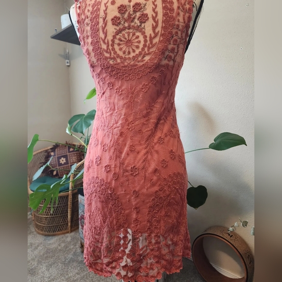 FREE PEOPLE (RARE) Embroidered dress with matching shell - Picture 4 of 5
